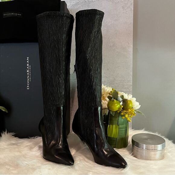 NEW Donna Karan Collection Waxed Calf Leather Laser Ribbed Boot Black Sz 36/6 … - Picture 5 of 16